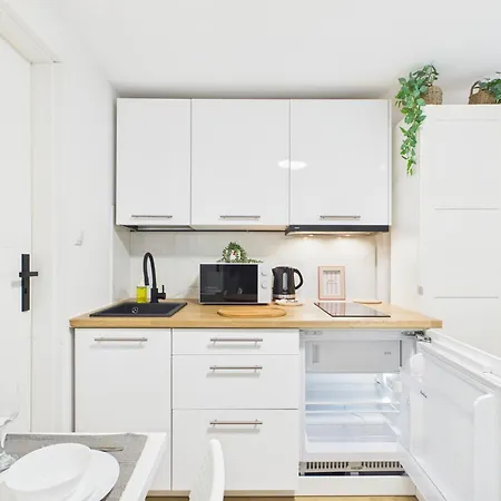 Apartamento Superapart Batorego 18 Near Pole Mokotowskie And Sgh